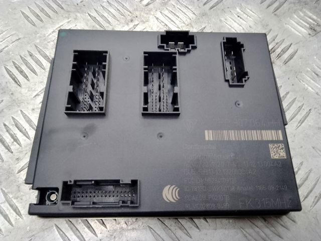 Блок управления бортовой сети 7PP907064HH VAG