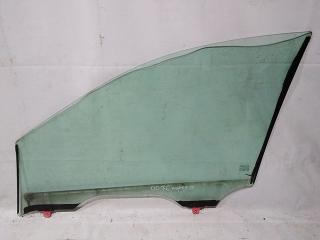 Стекло пассажирской двери 803003JA0C NISSAN