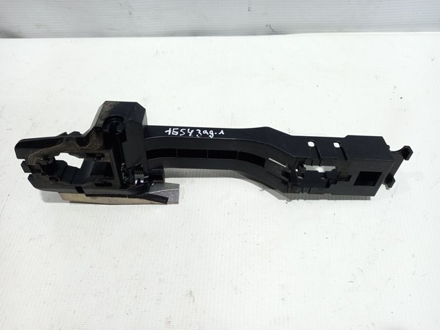Держатель наружной ручки двери, задней левой 806114GA1B NISSAN