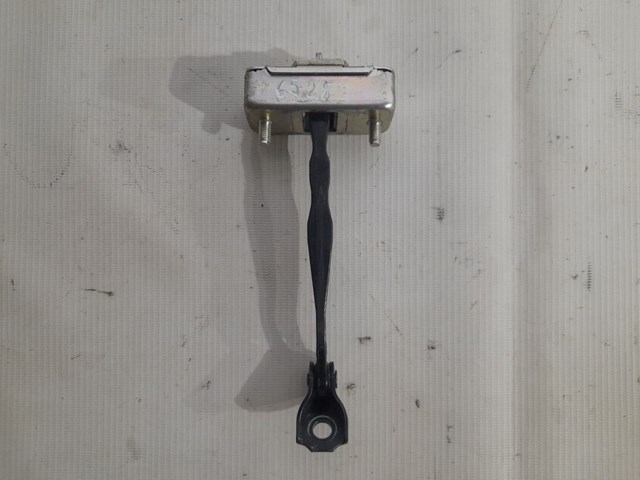 NISSAN 824304GA0A Ограничитель открывания двери задний в наличии Винница