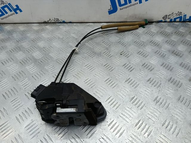 825013JA0A NISSAN Замок двери задней левой купить в Запорожье
