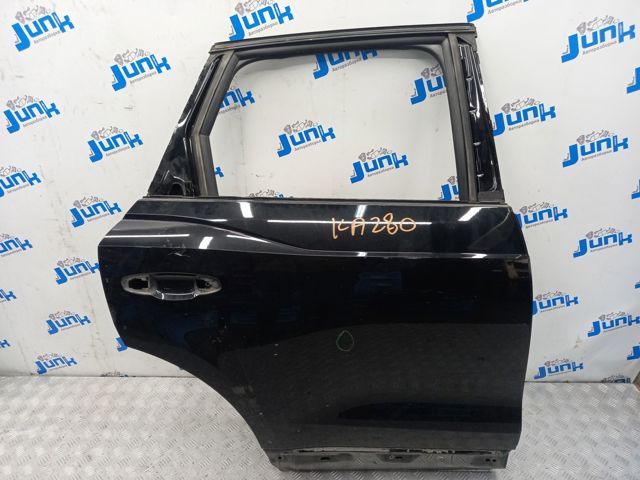 Дверь задняя, правая 83A833052C VAG