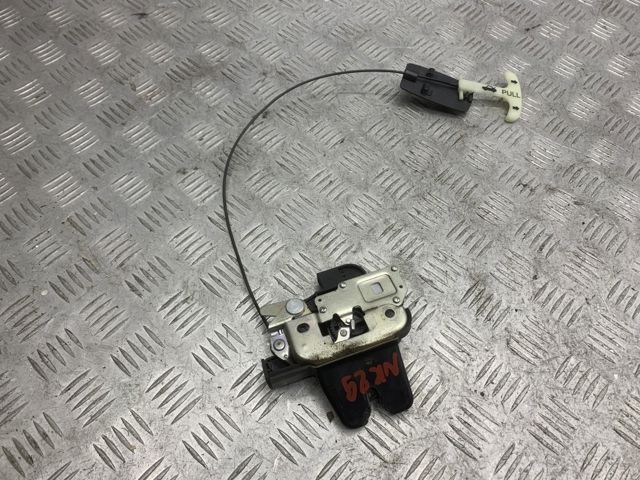 Замок крышки багажника 84631JK600 NISSAN