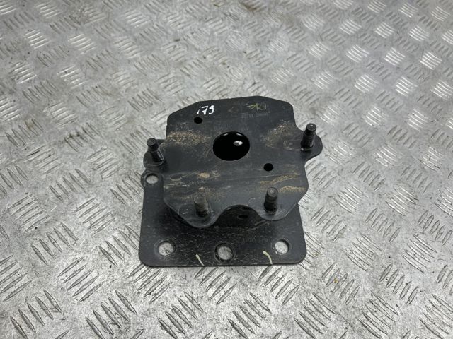 852115NA0A NISSAN Кронштейн усилителя заднего бампера купить в Хмельницкий