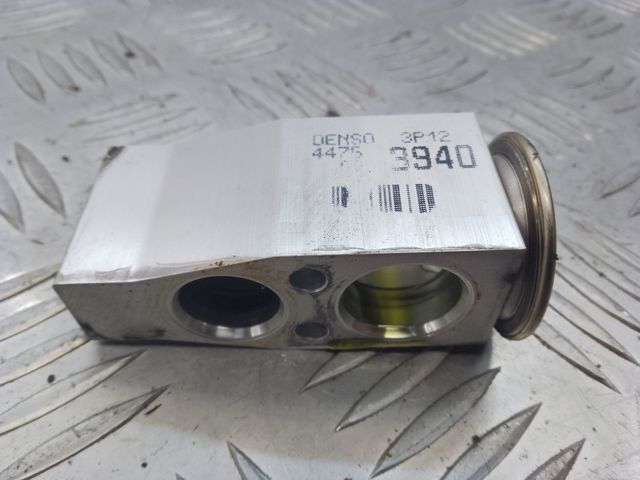TOYOTA 8851530780 Клапан TRV кондиционера в наличии Павлоград