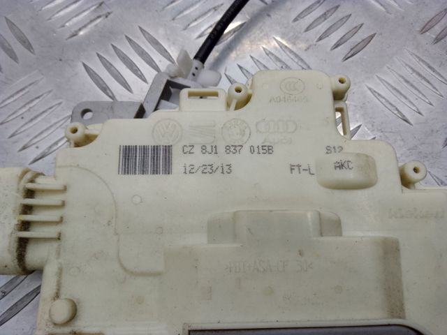 Замок двери водителя 8J1837015B PORSCHE