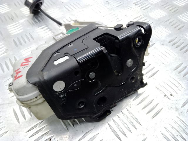 PORSCHE 8J1837015B Замок водительской двери в наличии Сумы