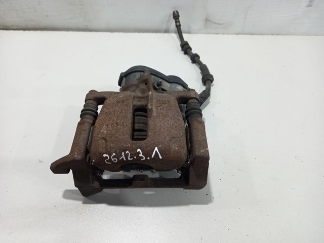 Суппорт тормозной левый задний 8K0615403B VAG