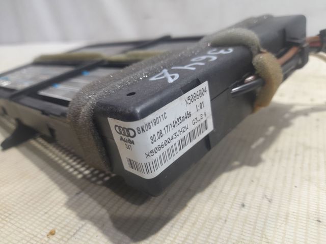 8K0819011C Электроподогреватель воздуха системы отопления салона купить Ровно