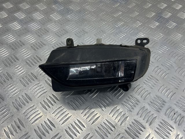 VAG 8K0941700C Фара противотуманная правая в наличии Кривой Рог