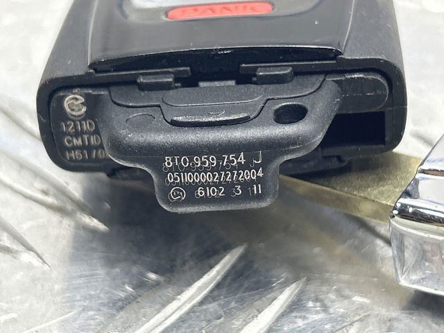 8K0959754BTKE Ключ замка зажигания  купить Ирпень