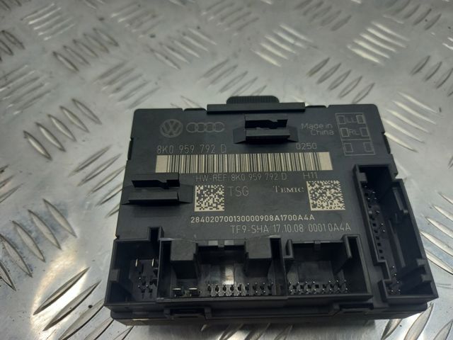 Блок комфорта передней двери 8K0959792D VAG