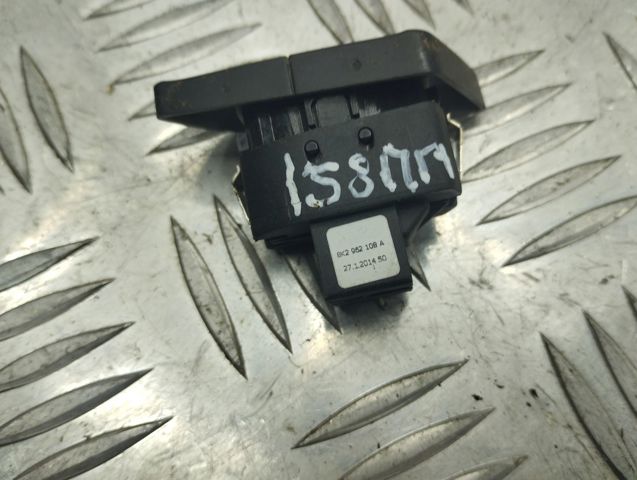 8K2962108AV10 VAG Выключатель центрального замка купить в Хмельницкий