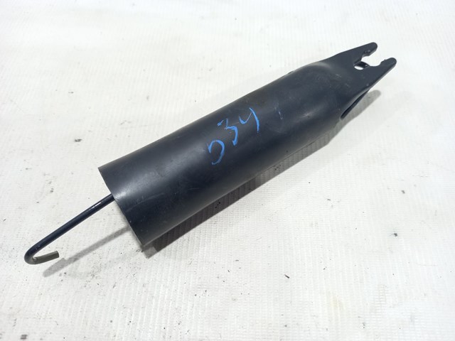 Амортизатор для багажника газовый 8K5827665C VAG