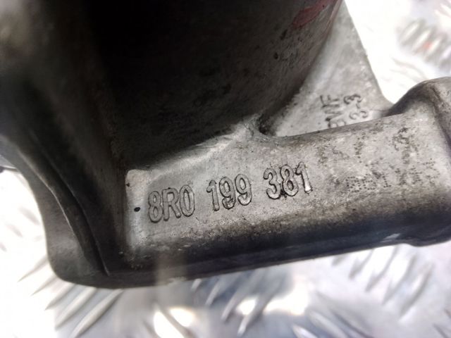 VAG 8R0199381C Левая подушка двигателя в наличии Павлоград