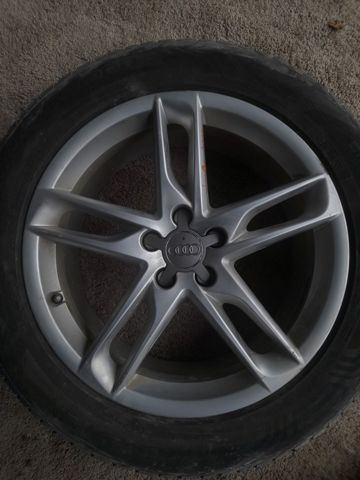 VAG 8R0601025AE Диски колесные литые (легкосплавные, титановые) в наличии Чернигов