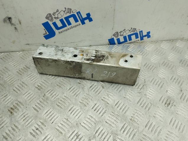 8R0807331C VAG Кронштейн усилителя заднего бампера купить в Ирпень