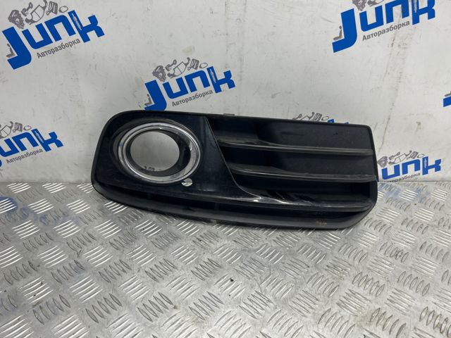 8R0807682JBJI Заглушка (решетка) противотуманных фар бампера переднего правая купить Чернигов