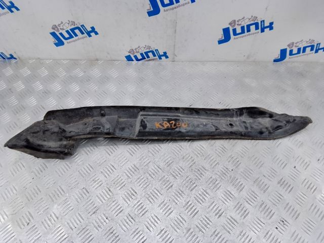 8R0821112C VAG Уплотнитель крыла купить в Львов