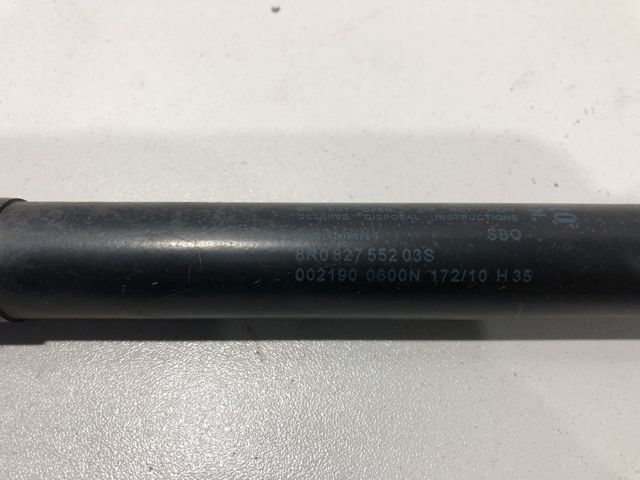 VAG 8R0827552B Амортизатор крышки багажника (двери 3/5-й задней) в наличии Запорожье