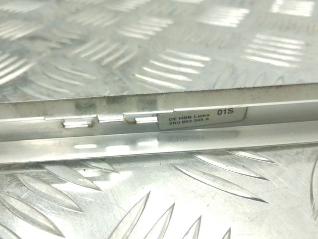 8R0853345A2ZZ Молдинг стекла заднего левый купить Ирпень