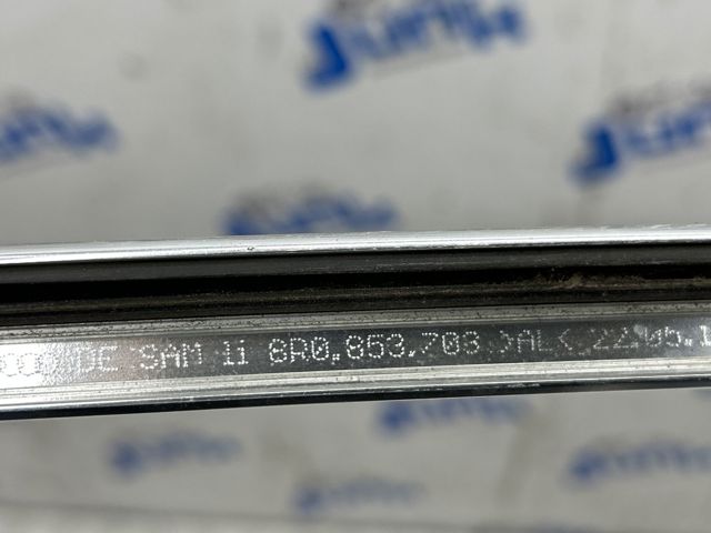 8R0853703B2ZZ VAG Молдинг крыши левый купить в Запорожье