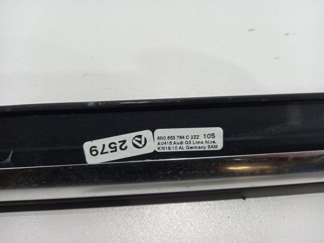 VAG 8R0853764C2ZZ Молдинг опускного стекла двери задней правой в наличии Сумы