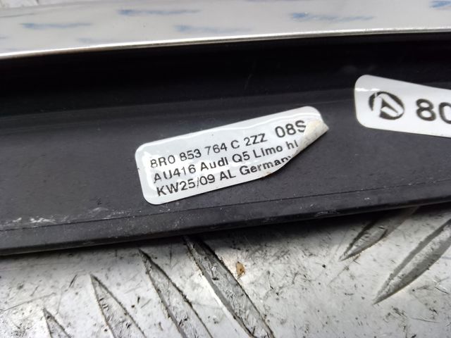 8R0853764C2ZZ VAG Молдинг опускного стекла двери задней правой купить в Хмельницкий