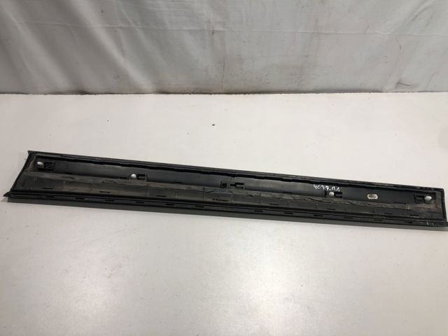 Накладка двери передней левой 8R0853959EGRU VAG