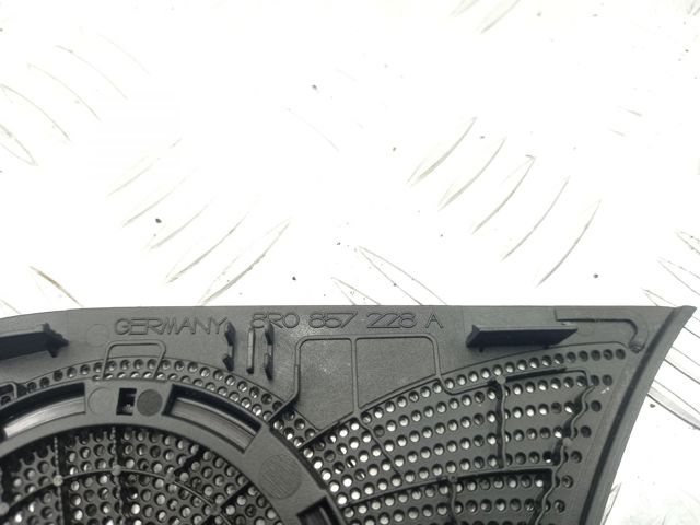 VAG 8R0857228A в наличии Винница