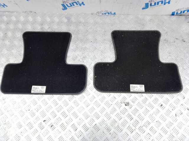 Комплект ковриков 8R0864450AQA5 VAG