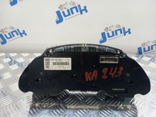 8R0920982C VAG Приборная доска (щиток приборов) купить в Харьков
