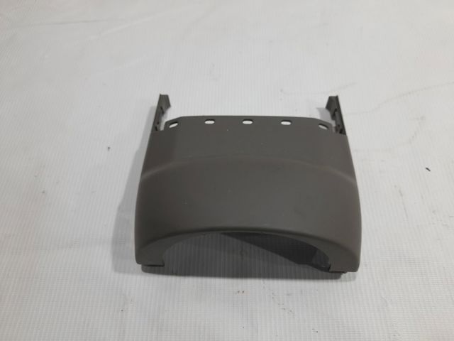 8R0953515 Защитный кожух рулевого механизма купить Запорожье