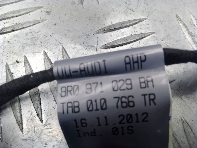 Электропроводка передней двери 8R0971029BC VAG