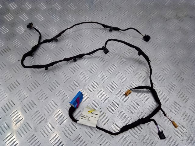 Электропроводка передней двери 8R0971036 VAG