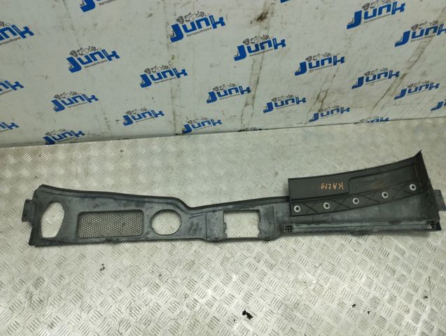 Водосток лобового стекла, жабо 8R1819447A01C VAG