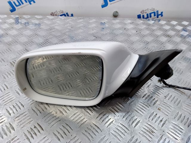 VAG 8R1857409E01C Зеркало заднего вида левое в наличии Киев