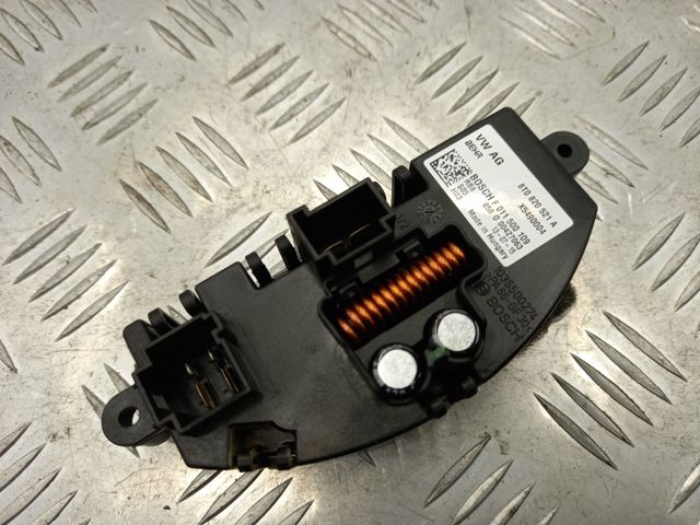 Резистор отопителя 8T0820521A VAG