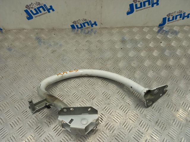 8T0827302F Петля крышки багажника купить Сумы