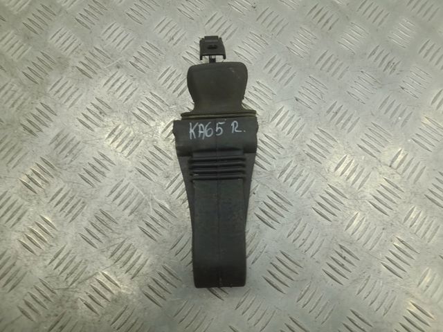 Ограничитель двери передний 8T0837203A VAG