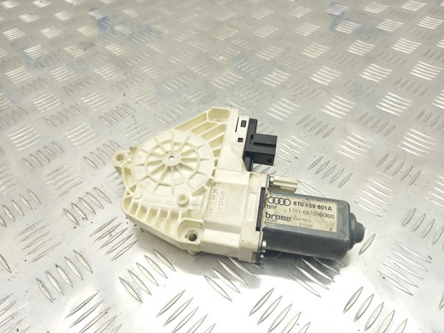 Привод электростеклоподъемника передний 8T0959801A VAG