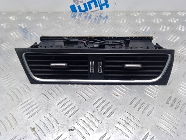 Дефлектор воздуха центральный для audi a4 (b8) 2007-2015 8T1820951EWVF