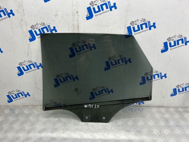 Стекло заднее правое 8U0845206C VAG