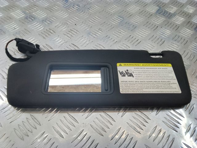 Козырек солнцезащитный 8U0857551D7C0 VAG