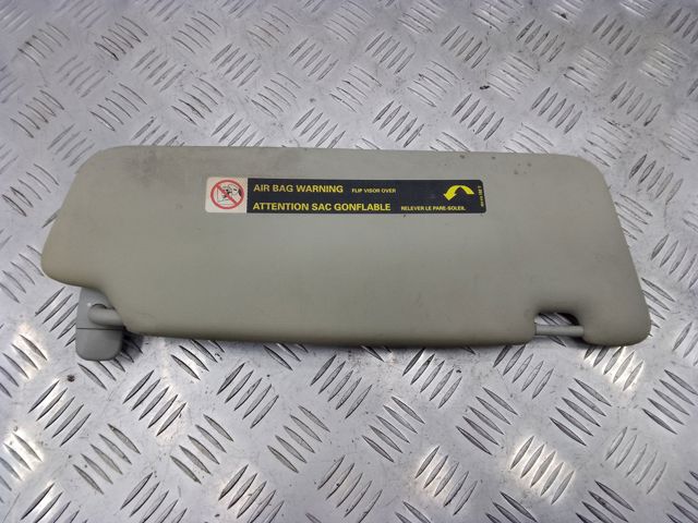 8U0857551FFT9 VAG Солнцезащитный козырек купить в Кривой Рог