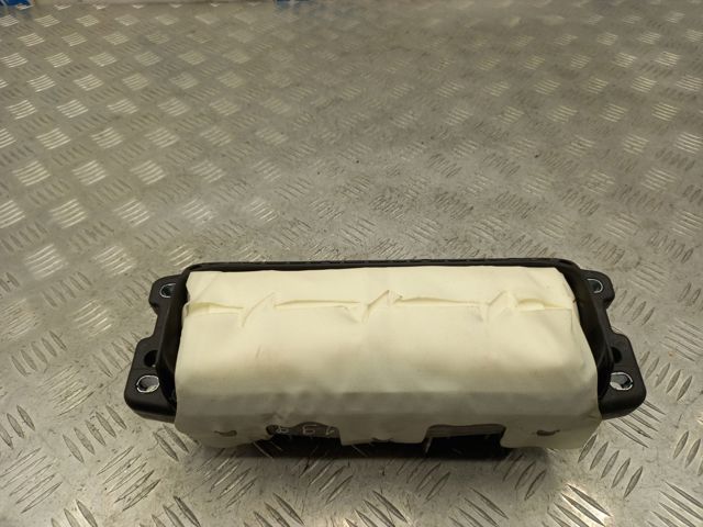 8U0880204C Подушка безопасности (AIRBAG) пассажирская купить Сумы
