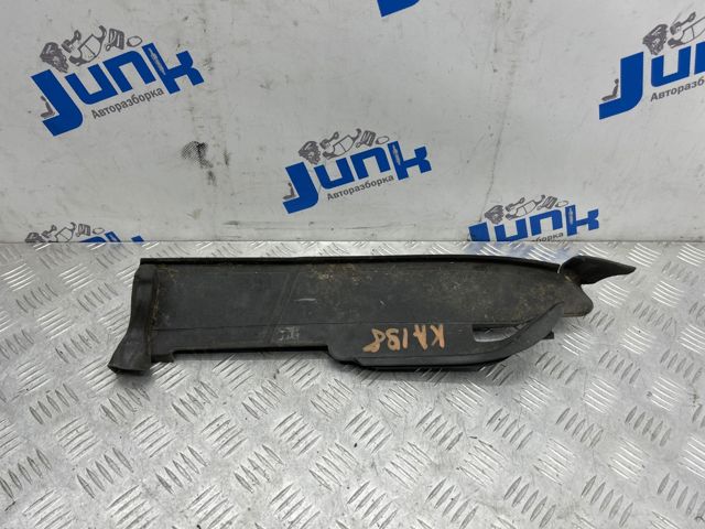 VAG 8V0821170E Заглушка жабо боковая в наличии Павлоград