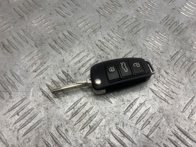 8V0837220A VAG купить в Одесса