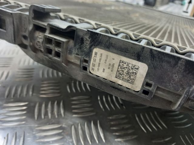 8W0121251AK VAG Радиатор охлаждения двигателя купить в Украина