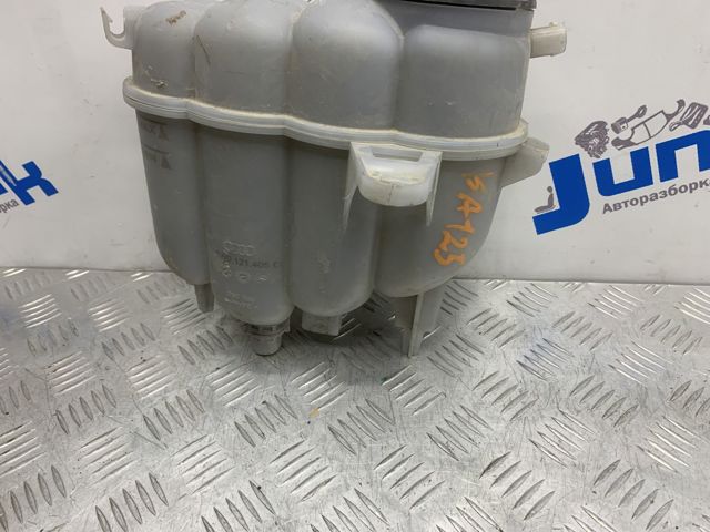 8W0121405G VAG Бачок системы охлаждения купить в Каменское